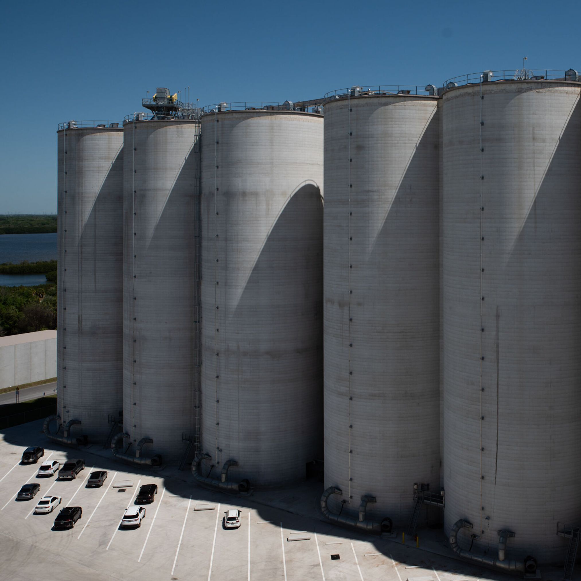 The 160-foot (around 50 meters) silos have a total storage capacity of 111,000 tonnes. 