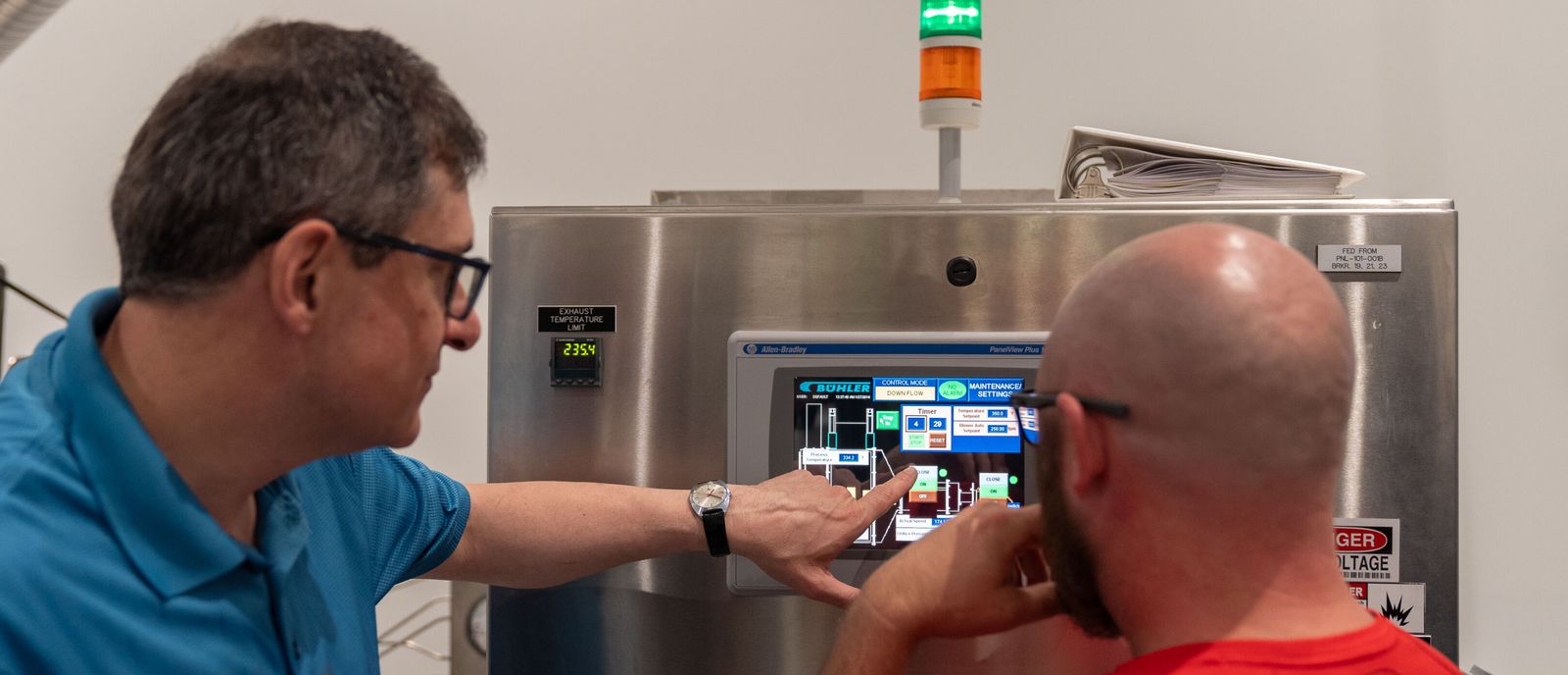 Customer hands-on lab session