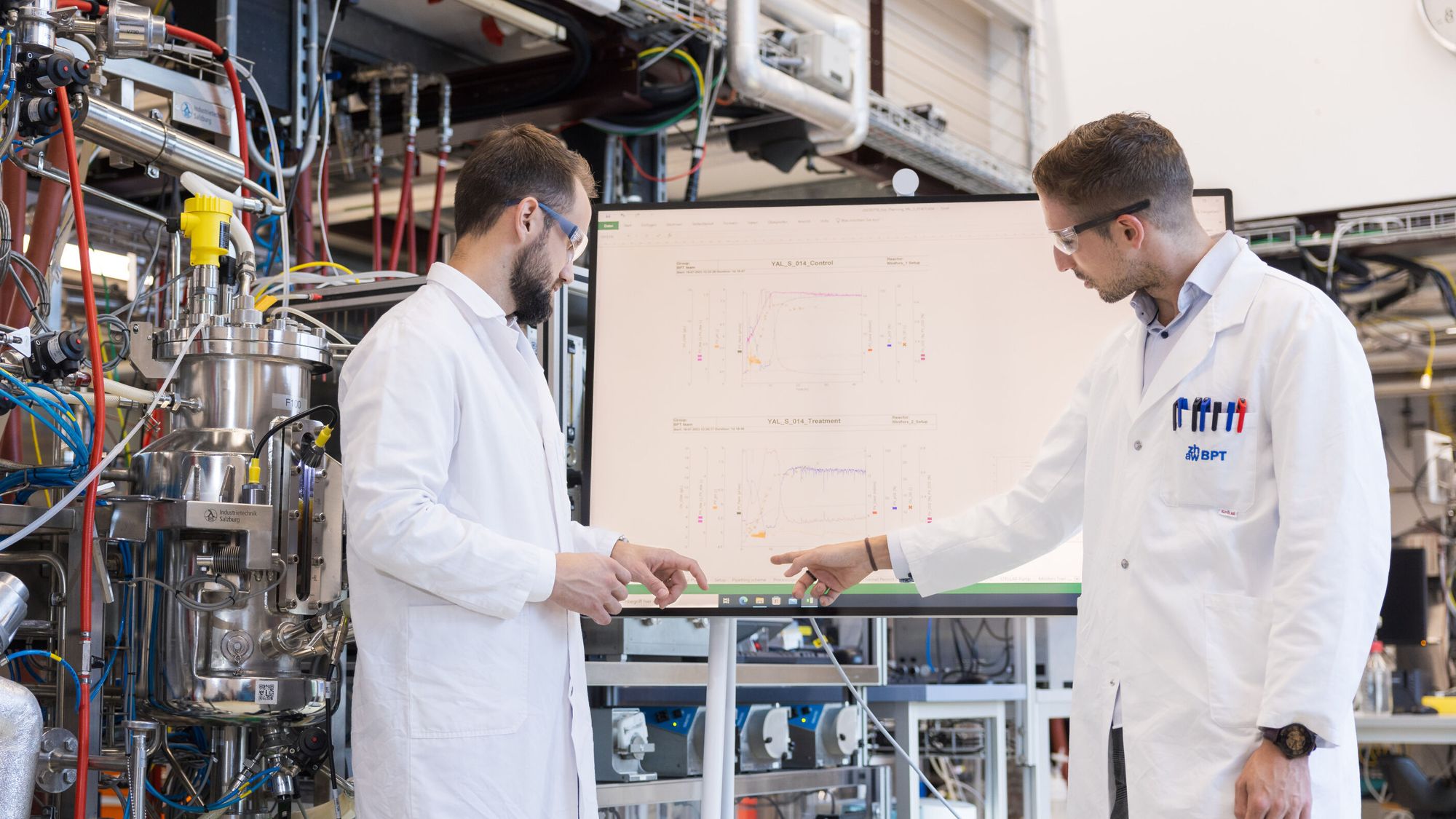 Stellar_technology_Leandro_Buchmann_and_Marco_Fluri.jpg