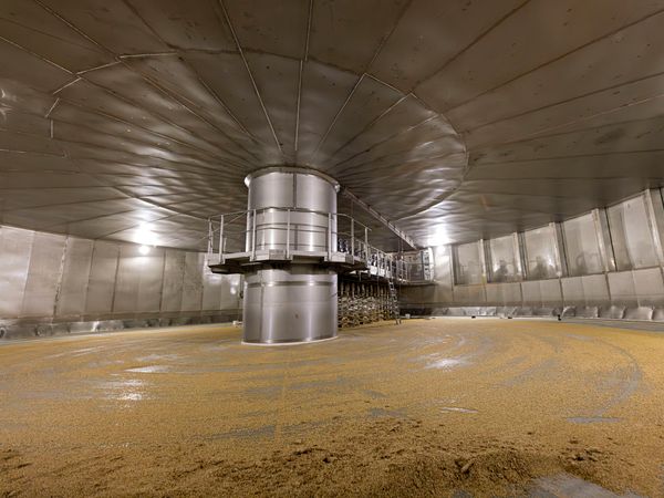 GQ_Customer_Stamag_malt_empty_kilning_vessel.jpg