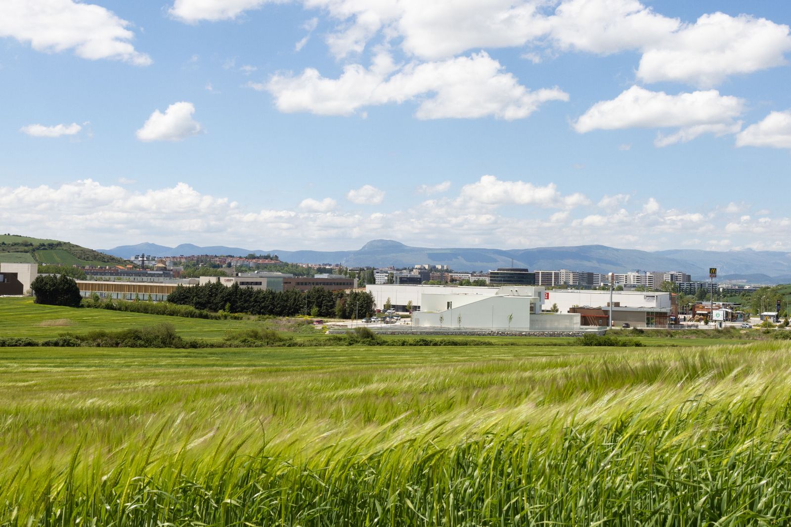Customer_Espiga_I_D_Cereal_Technology_Center_building_outside_view-1041.jpg