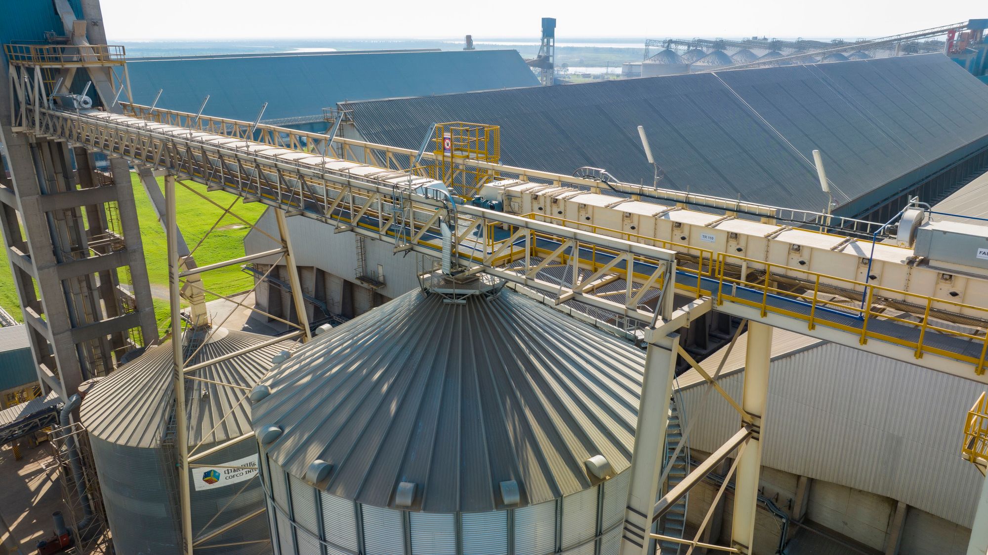   GQ-GH_COFCO_Argentina_LBIA_EBC-Enclosed-Belt-Conveyor_Geschlossener-Bandförderer