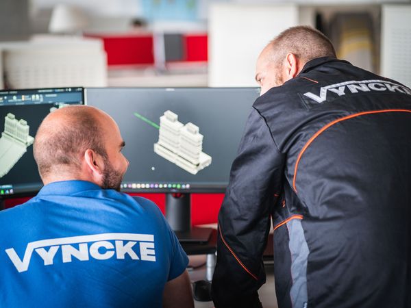 Vyncke’s focus is on designing and building custom high-tech solutions that light the fire in customers’ eyes.